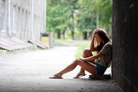 喜歡搞冷暴力的女人面相有哪些特征