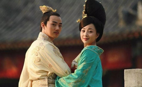 偏財(cái)格男和正印格女命相配嗎