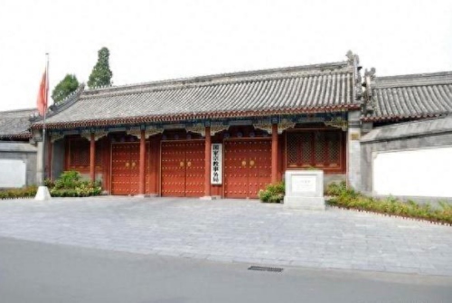 門(mén)前有橫路十大吉兆
