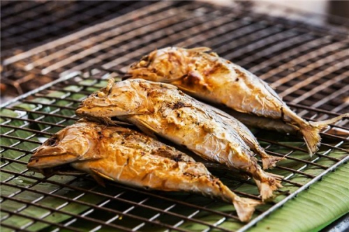 孕婦夢(mèng)見(jiàn)吃魚(yú)是什么預(yù)兆